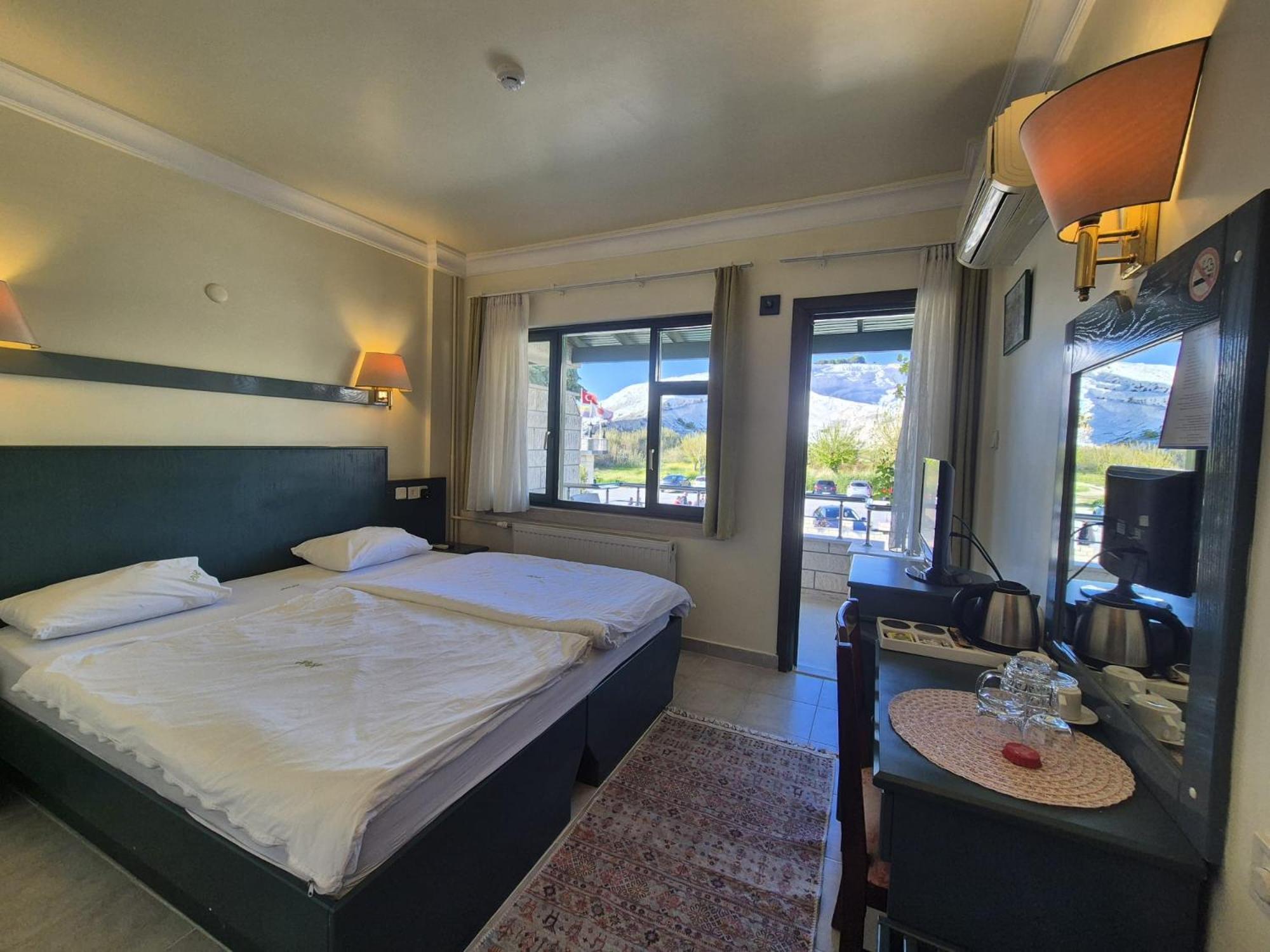 Hotel HAL-TUR Pamukkale Buitenkant foto